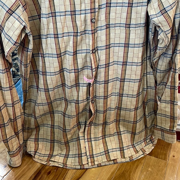 Men’s The Territory Ahead Button Down Shirt - Picture 4 of 7